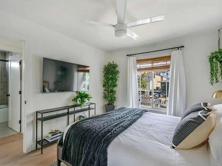 1315 Alabama St — Photo 12