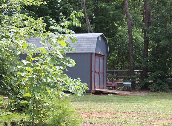 4th image of 136 Farmdale Dr #61