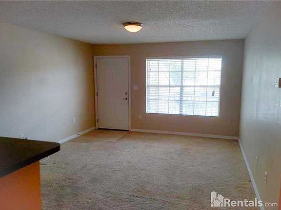 4th image of 302 Lake Parsons Grn Unit 202