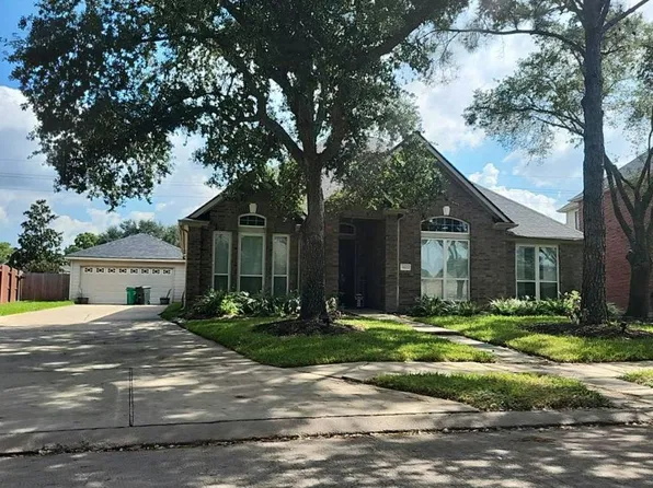 11623 Canyon Mills Dr, Houston, TX 77095