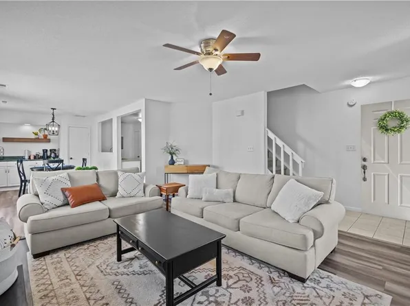 1736 Cottenham Ln, Virginia Beach, VA 23454