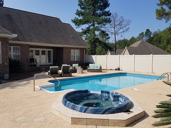 2nd image of 103 Clearwater Dr