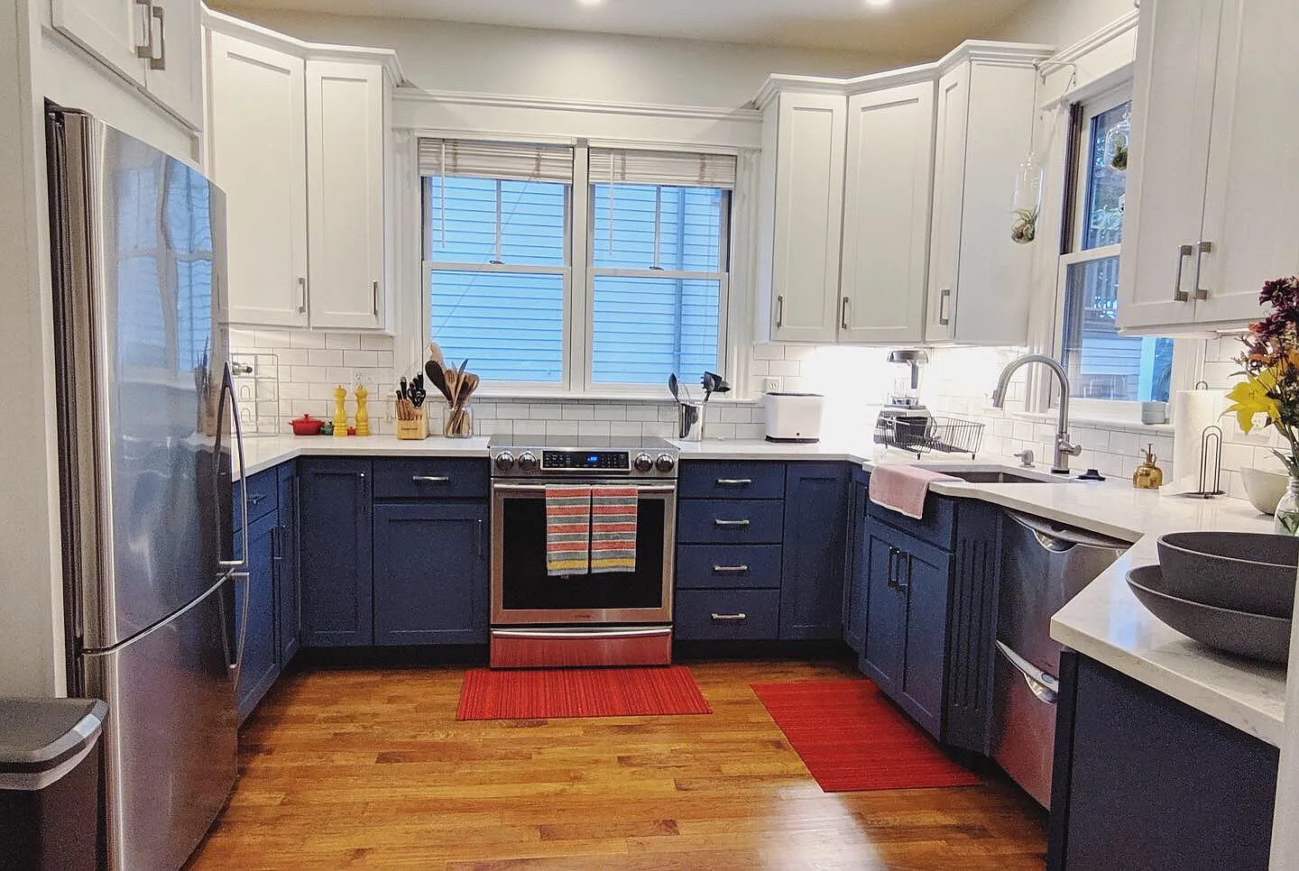 3 bed, 2.5 bath, 1775 sqft, $4,000 — Photo 1