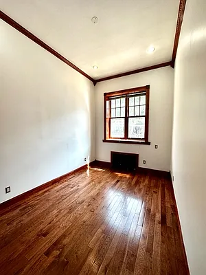 Rented by Apple Exclusive Realty Inc | media 27