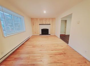 84 Warren St APT 4, Stamford, CT 06902