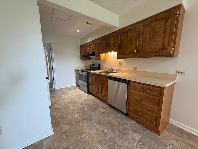 46420 Rue Purchase Rd #4 — Photo 15