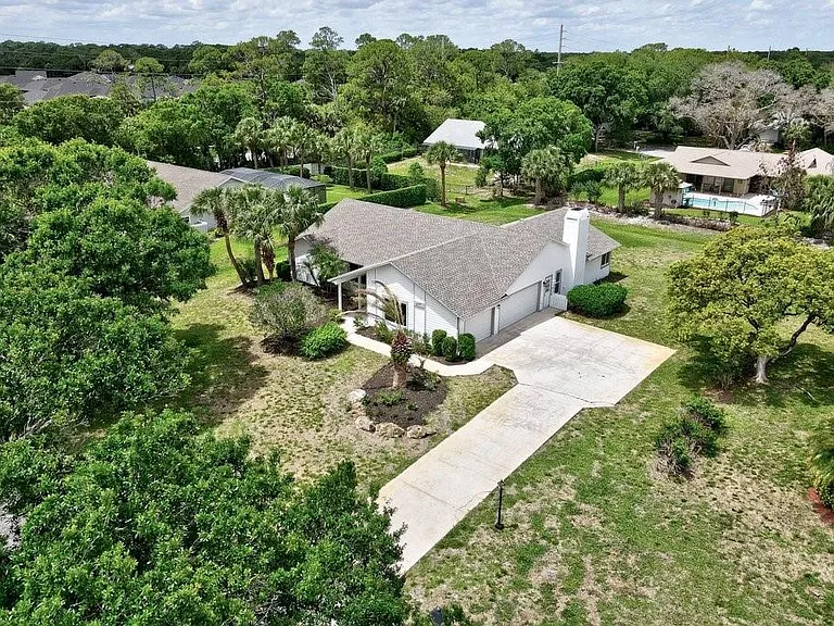 5760 36th Ln — Photo 30