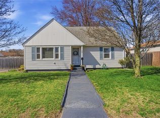 514 Killingly St, Johnston, RI 02919