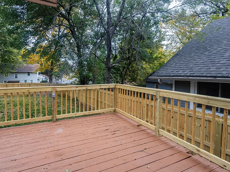 4234 Parker St — Photo 3