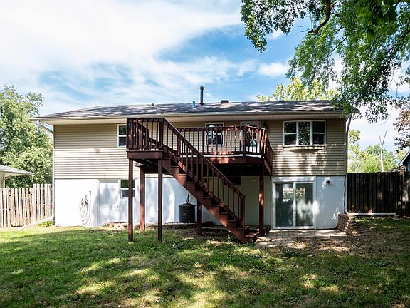 5th image of 139 Devron Cir