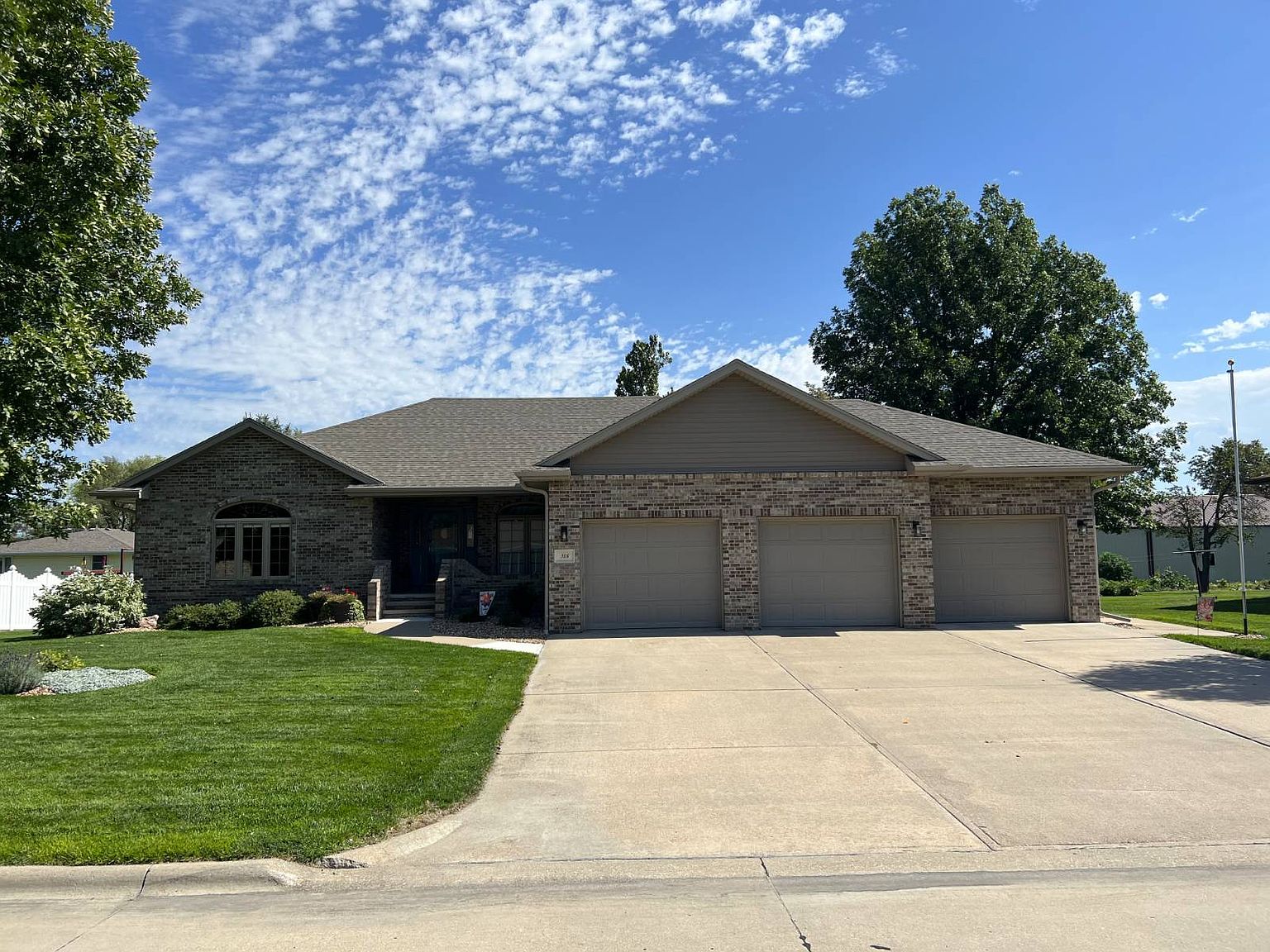 318 D St, Schuyler, NE 68661 MLS 11267273 Zillow