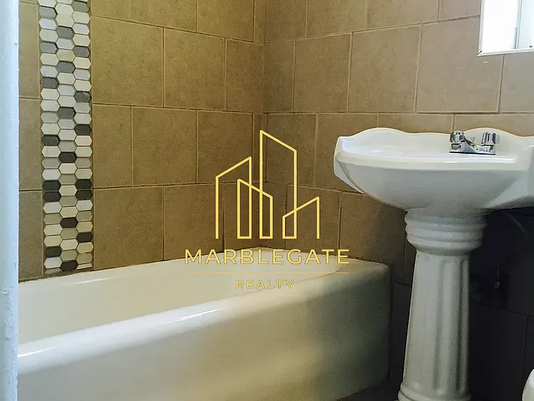 196 Roseville Ave #88 — Photo 9