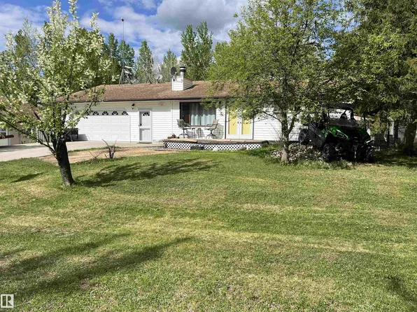 2 Bay Dr, Silver Sands, AB T0E 1H0