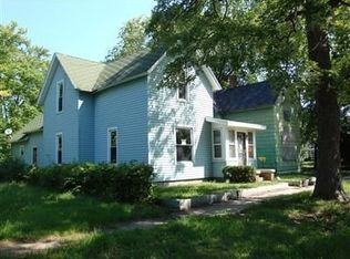 537 Division St, Benton Harbor, MI 49022