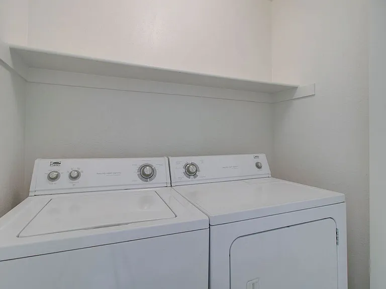 2049 E San Tan Ct — Photo 30