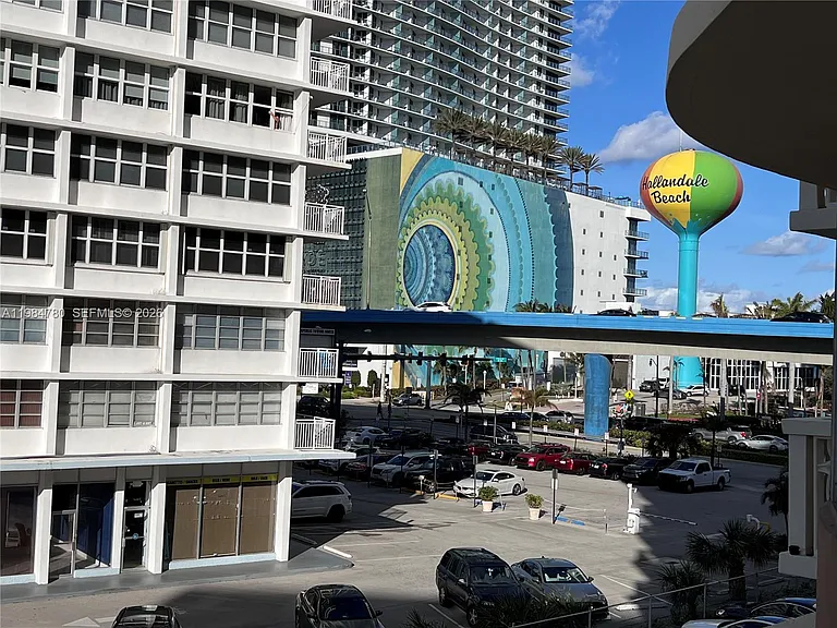 1825 S Ocean Dr #305 — Photo 26