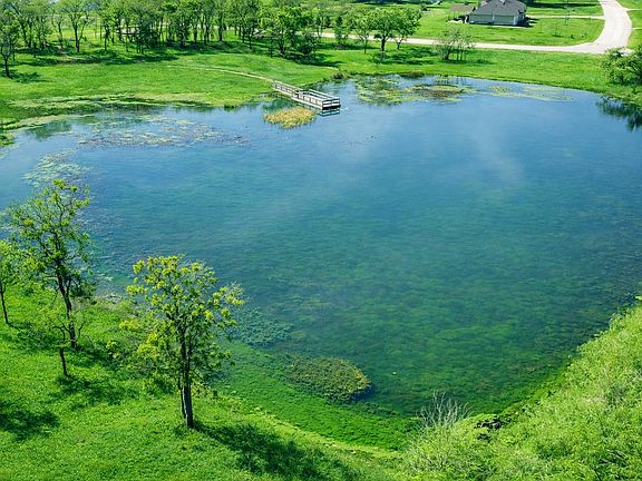 2nd image of 1037 Boulder Rd