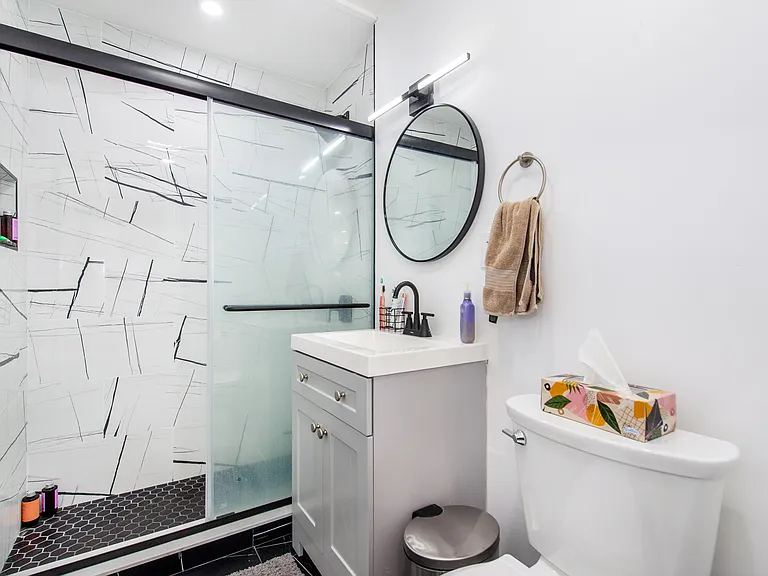 25 Henry Pl #14 — Photo 7