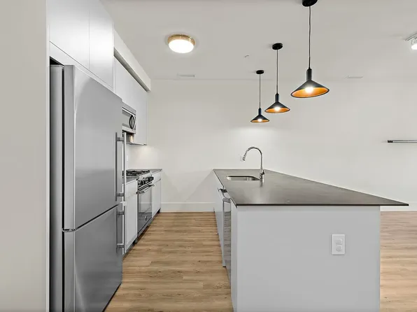391 Palisade Ave #501, Jersey City, NJ 07307