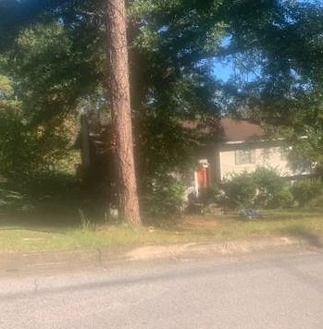 2nd image of 806 Timothy Dr