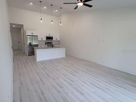 4th image of 9293 Agate St