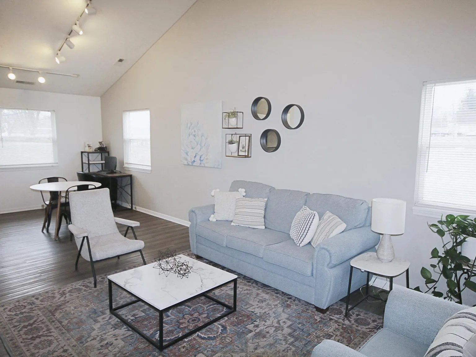 Summerlin Apartments — Photo 2