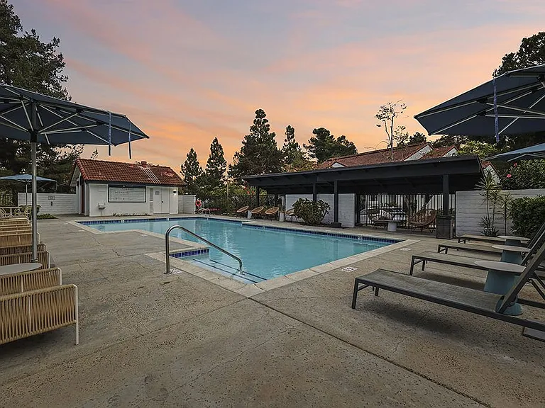 The Resort at Encinitas — Photo 18