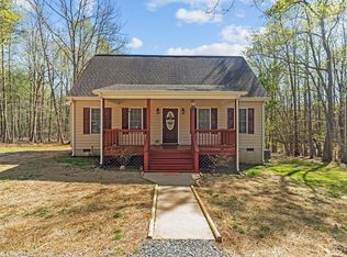 3659 New Bethel Rd, Meherrin, VA 23954