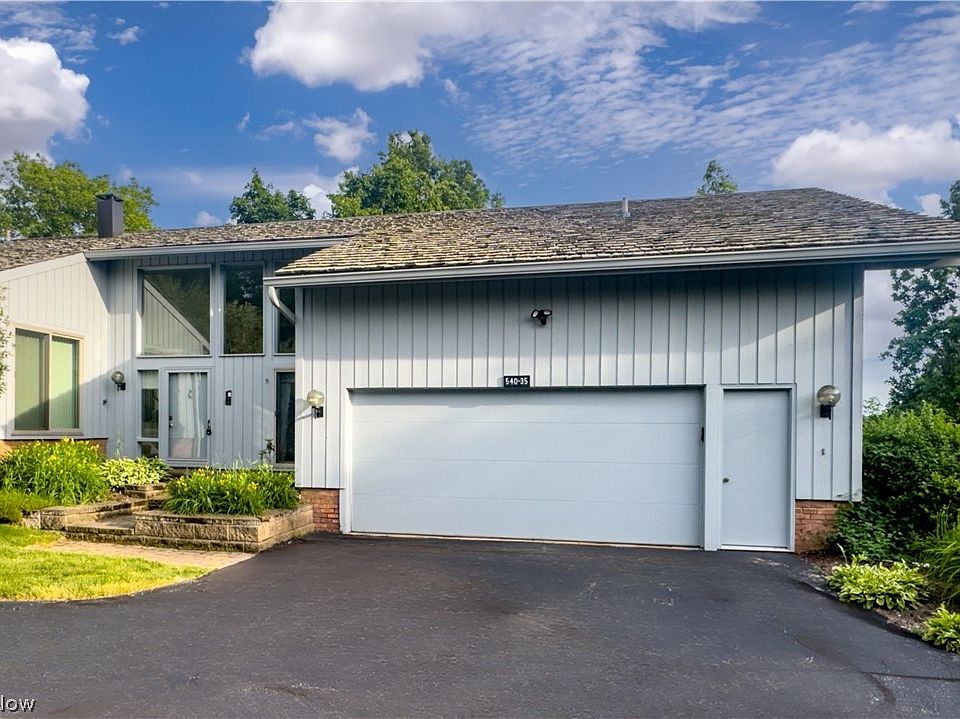 1st image of 540-35 Ridgeway Dr
