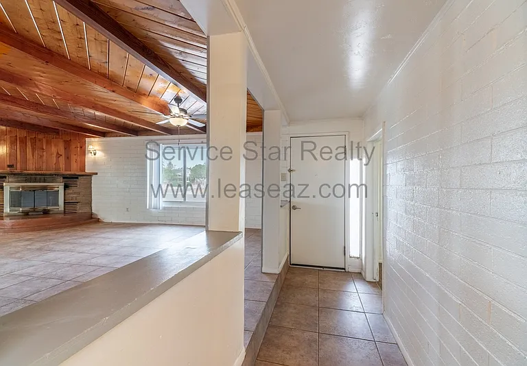 8039 E 5th Ave — Photo 14