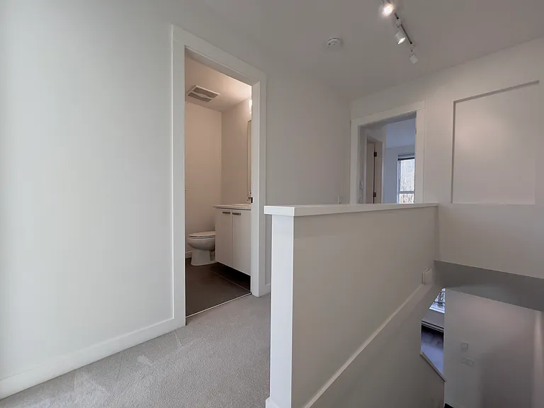 19159 Watkins Dr #15 — Photo 9