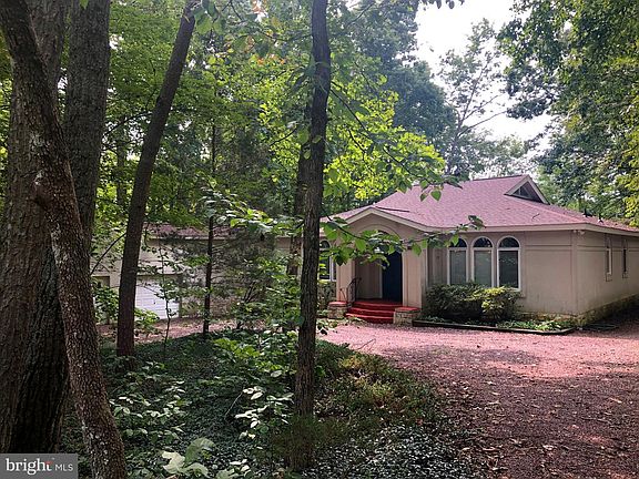 4th image of 11704 Wilderness Park Dr