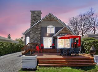 303 Lake Dr E, Georgina, ON L0E1S0