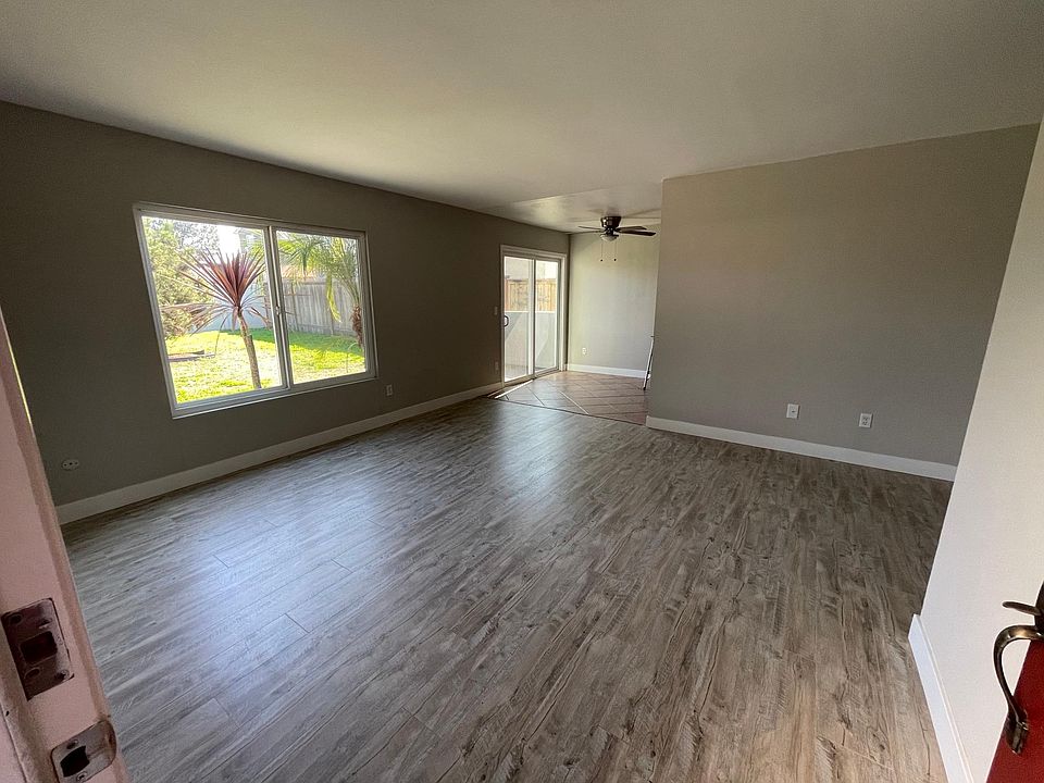 Entrance to Living room