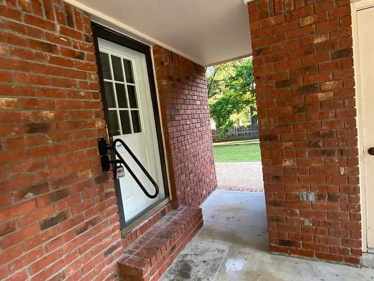 420 Fern Rd — Photo 15
