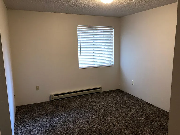 500 NE Maiden Ln #11 — Photo 10