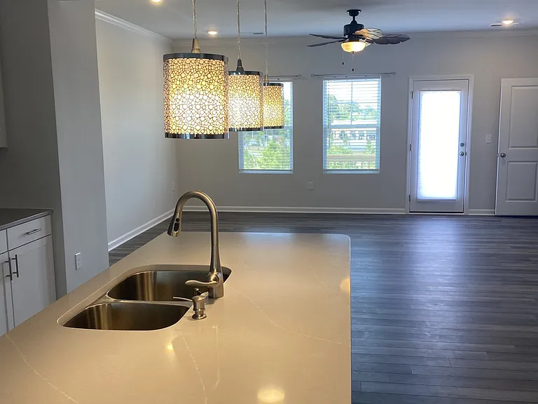 2138 Terrawood Dr — Photo 2