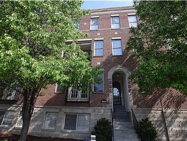 1st image of 424 E Ohio St #424B