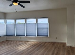 1513 Woodside Rd, Redwood City, CA 94061