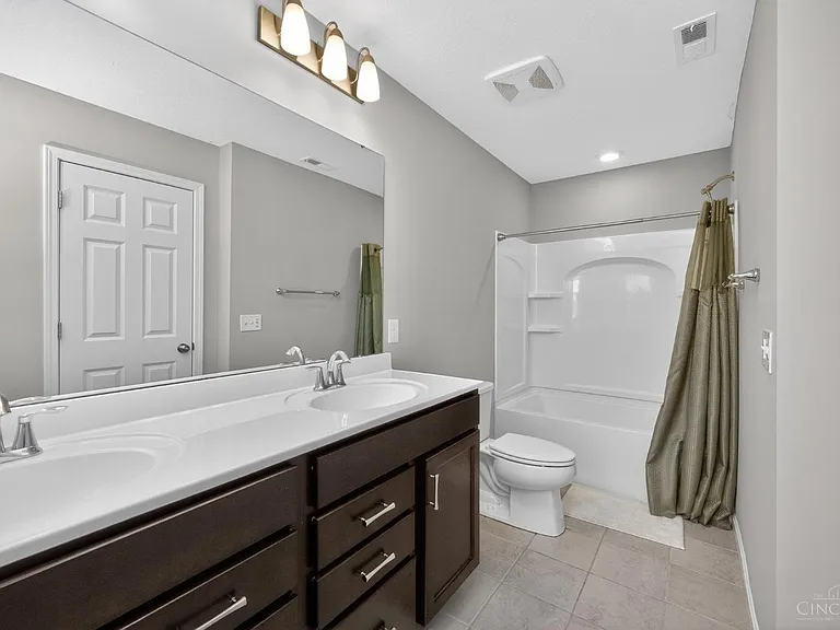 5559 Eagle Ct — Photo 38