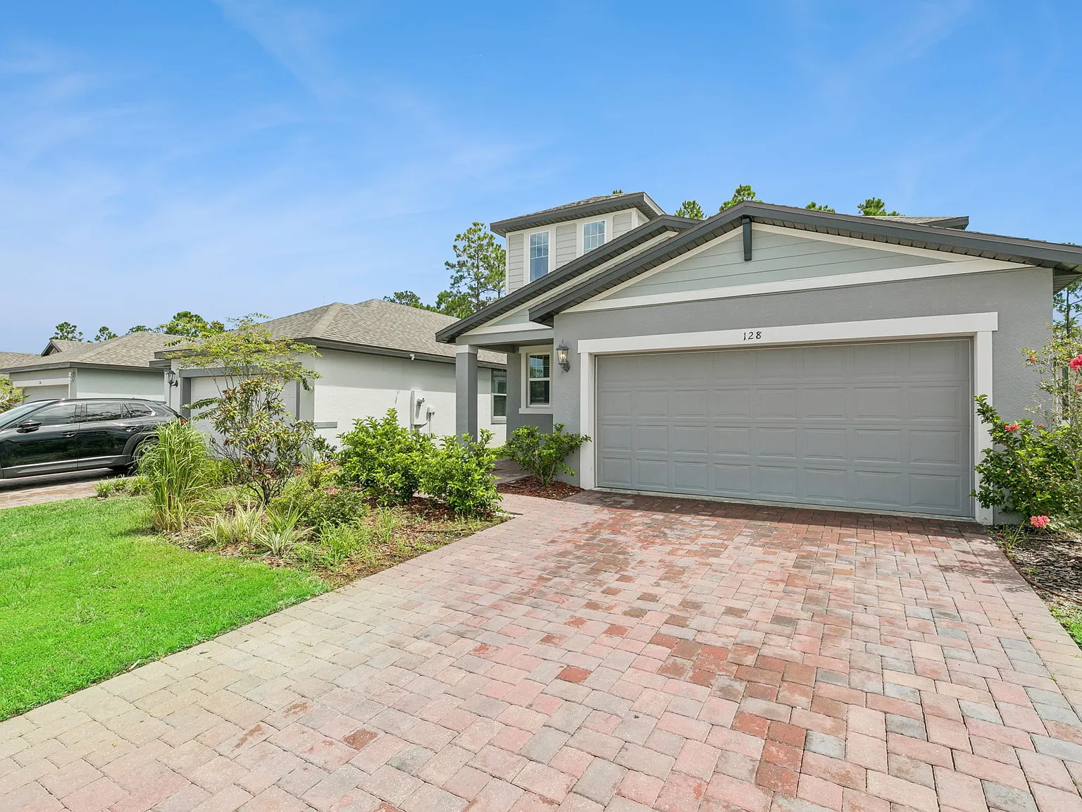 4 bed, 2.5 bath, 2168 sqft, $3,100 — Photo 4