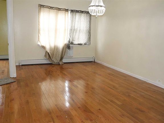 2nd image of 15038 107th Ave