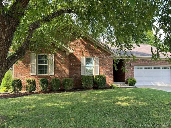 3216 Creekwood Court, New Albany, IN 47150