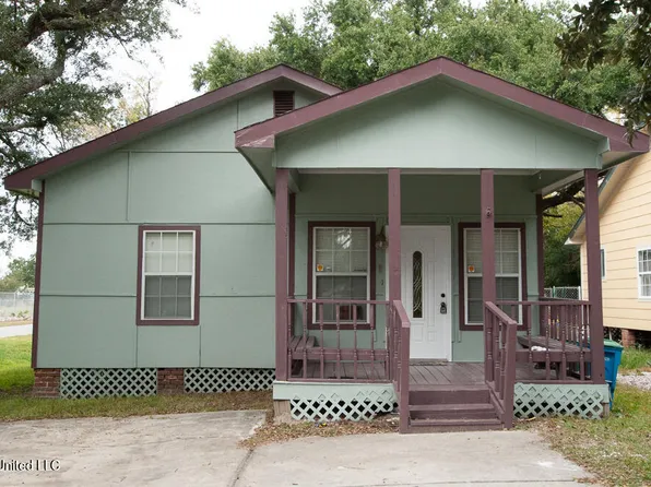 615 McKinley Ave, Pascagoula, MS 39567