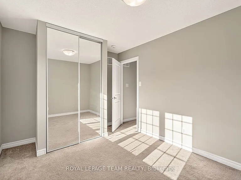 619 Geranium Walk — Photo 32