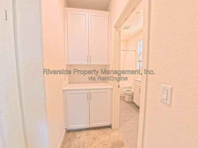 16008 Jamie Ln #1 — Photo 32