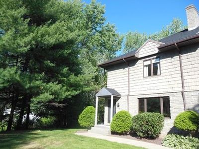 1 Castle Hill Rd #A, Agawam, MA, 01001