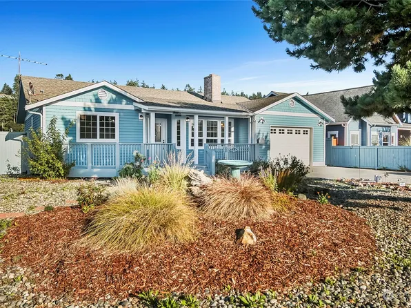 3643 Oceanside Drive, Greenbank, WA 98253