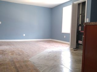 322 Osborne Ter, Newark, NJ 07112