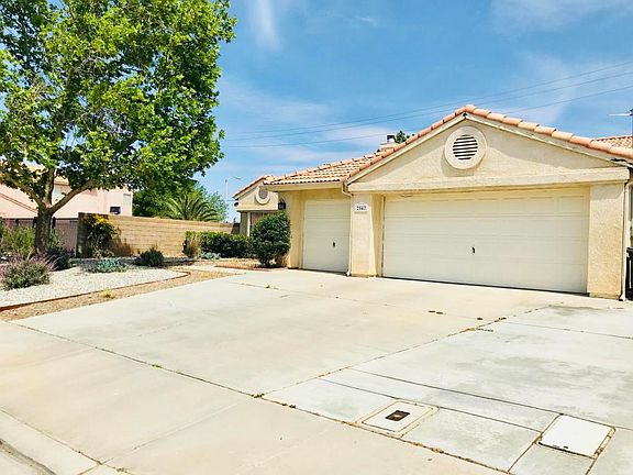 3rd image of 2547 Sandstone Ct